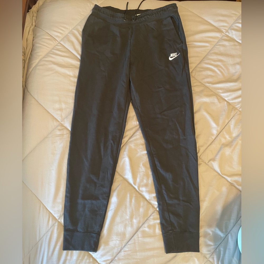 Black Nike Sweatpants